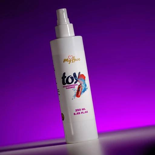Płyn antybakteryjny do zabawek erotycznych – spray, 250 ml — zdjęcie 3
