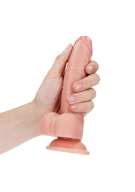 Dildo RealRock Curved Realistic z jądrami i przyssawką