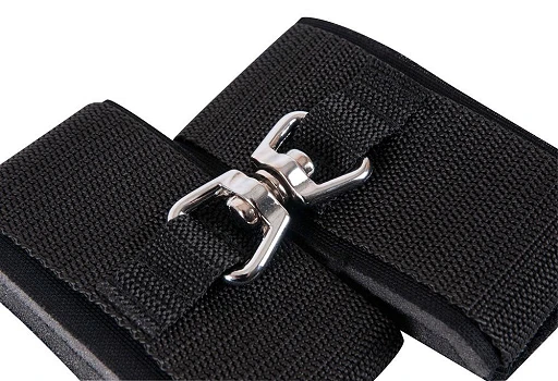 Kajdanki Bondage - wyściełane z opaską — zdjęcie 4