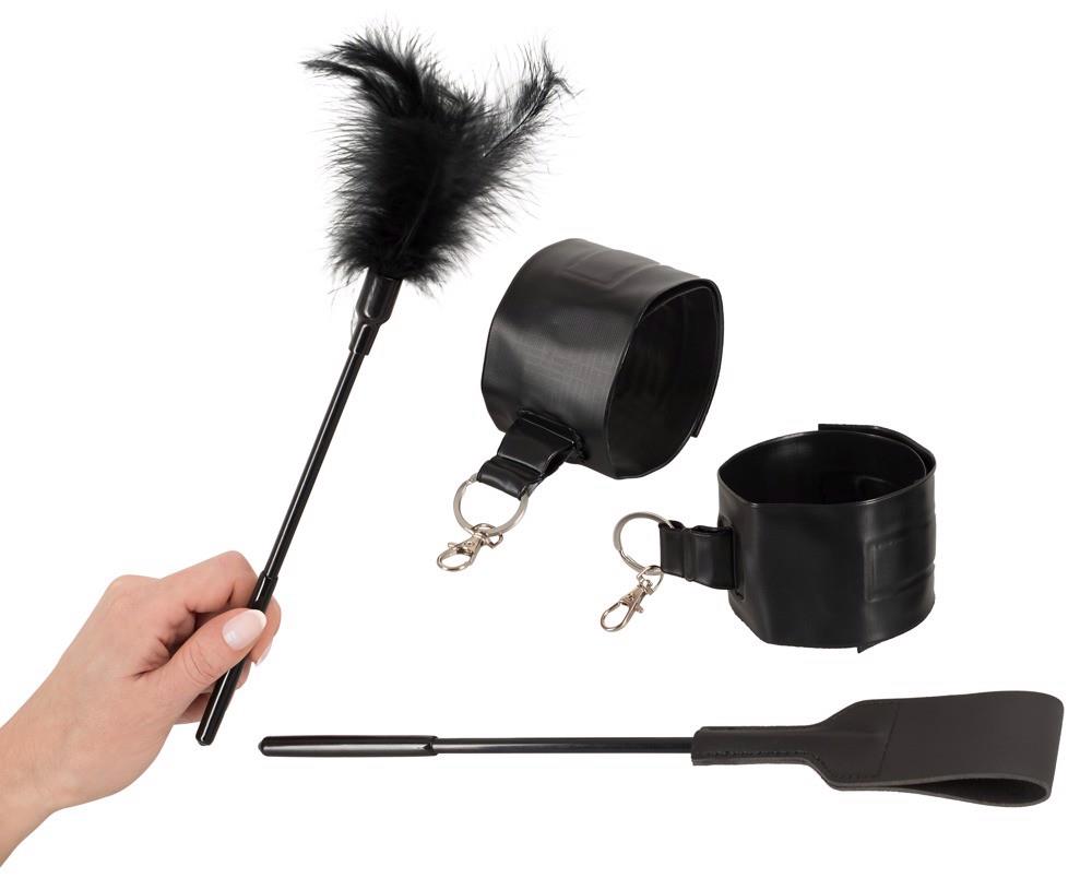 Poduszka do seksu – nadmuchiwany klin 60 cm, kajdanki, packa i piórko — zdjęcie 7