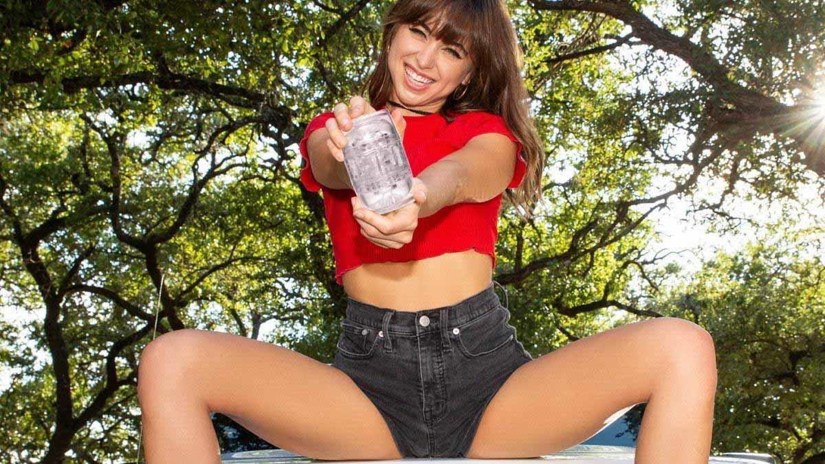 Masturbator Fleshlight Quickshot Riley Reid Utopia – dwa wejścia — zdjęcie 3