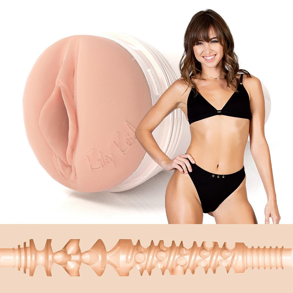 Masturbator Riley Reid Utopia – rękaw SuperSkin, 25 cm — zdjęcie 2