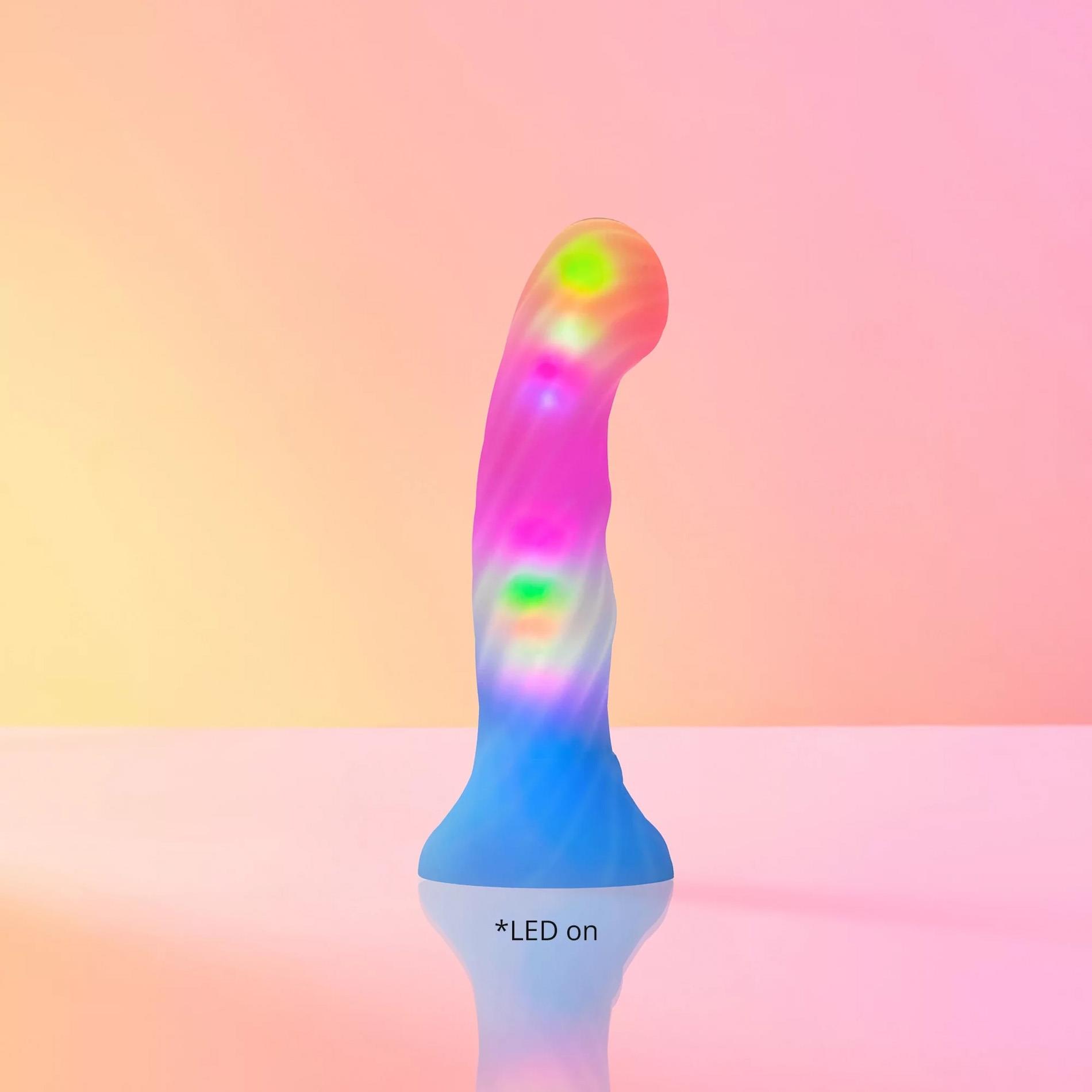 Dildo Candy Loop – silikonowe, LED, przyssawka — zdjęcie 1