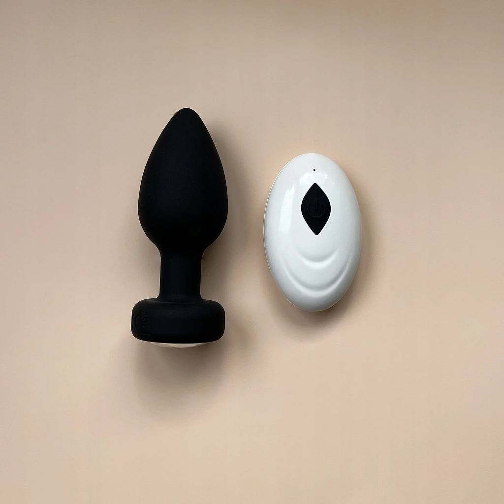 Korek Analny Wibrujący Maly z Pilotem Anal Plug 10 Trybów 9 cm x 3,5 cm