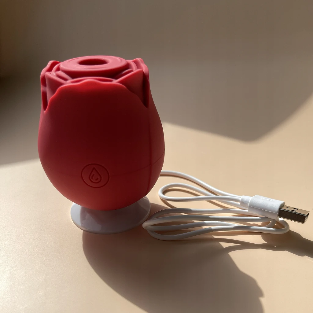 Wibrator Damski Stymulator Łechtaczki Powietrzny Ssący Róża 10 Trybów USB – Czerwony