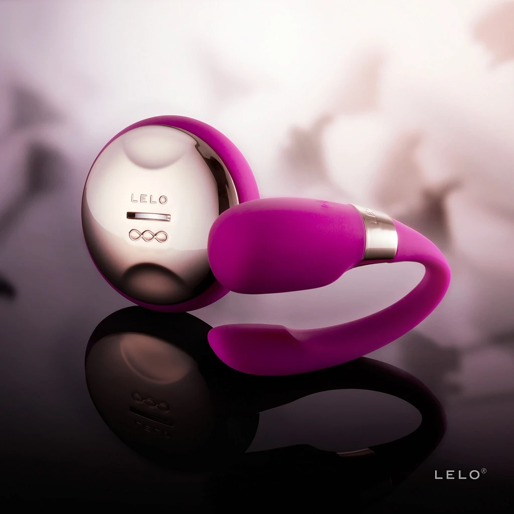 Wibrator dla par LELO Tiani 3 – pilot SenseMotion, ciemnoróżowy — zdjęcie 3
